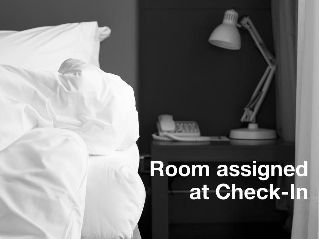 רומא Navona Suites חדר תמונה